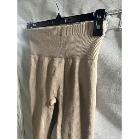 Everlane‎ The Seamless High Rise Stretchy Ribbed Legging Tan XS/S Casual - Picture 3 of 8